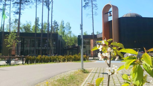 uusmaja
